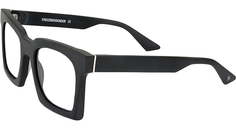 Gili Matte Black