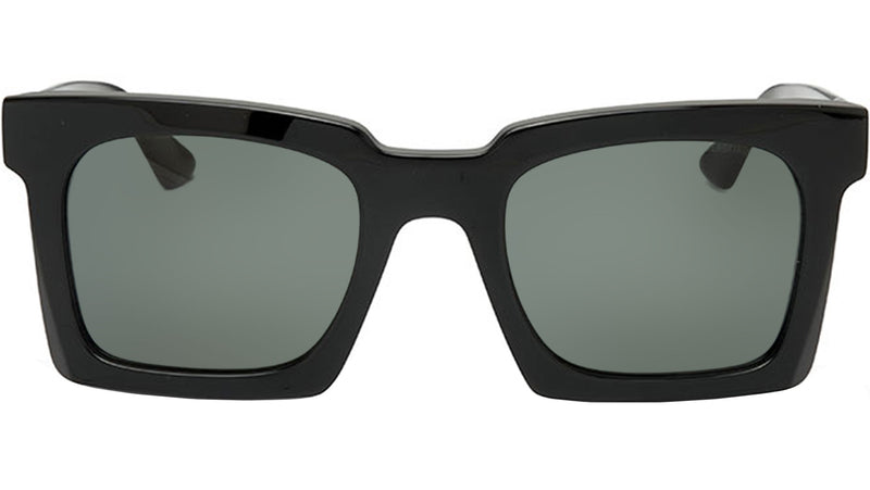 Gili Black